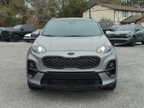 Used 2022 Kia Sportage Nightfall Edition image 10