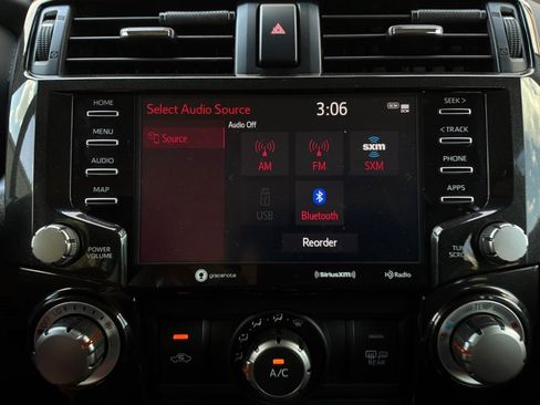 Used 2023 Toyota 4Runner TRD Off-Road AWD/4WD image 33