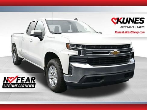 Used 2020 Chevrolet Silverado 1500 LT w/ Trailering Package image 1