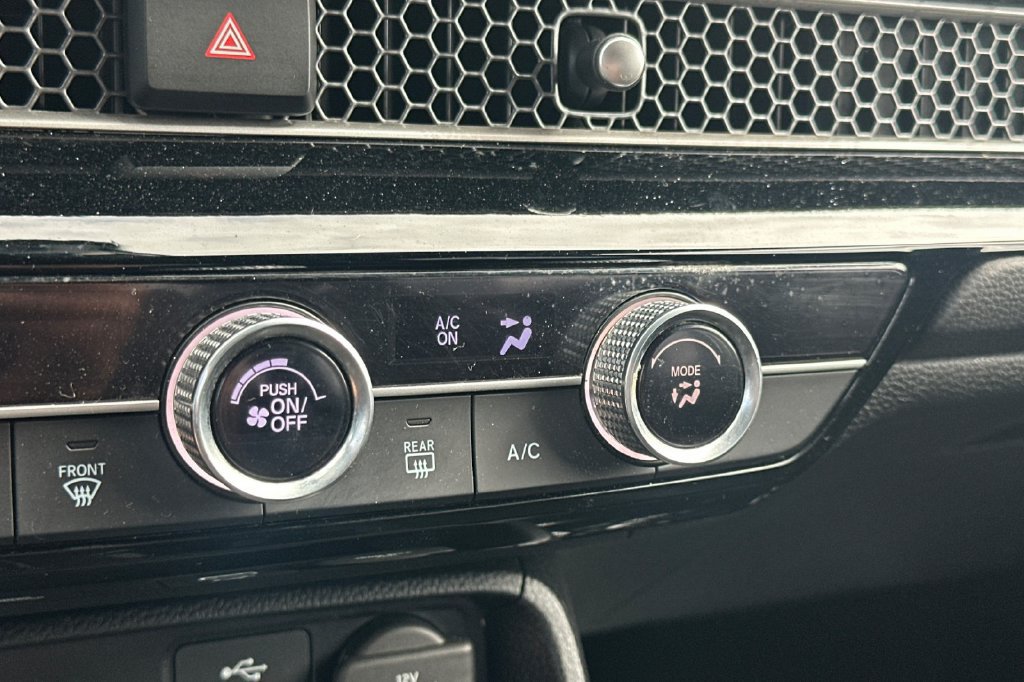 Used 2023 Honda Civic Sport image 28