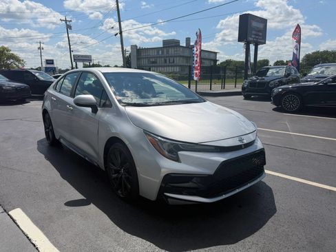 Used 2023 Toyota Corolla SE FWD image 10