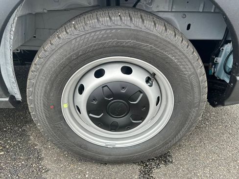 New 2025 Ford Transit 250 148 Medium Roof w/ Load Area Protection Package image 18