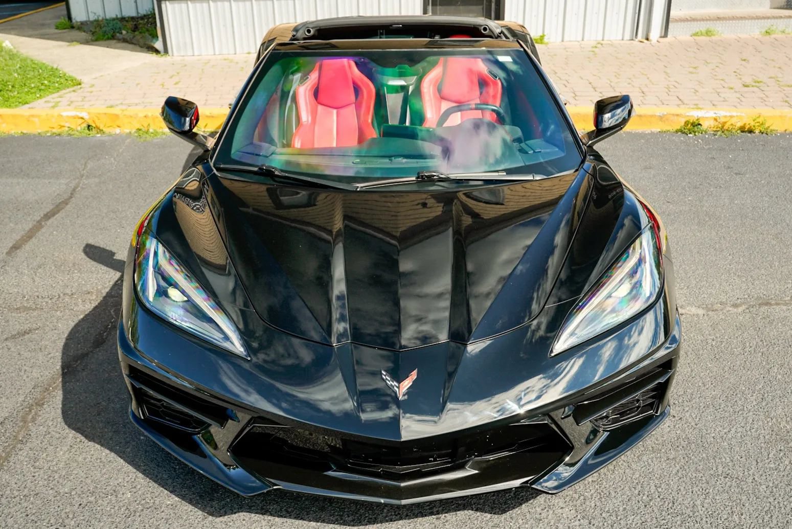 Used 2021 Chevrolet Corvette Stingray Coupe w/ 1LT RWD image 2