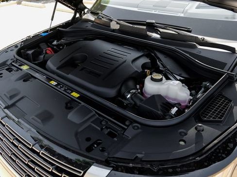 New 2026 Land Rover Range Rover SE AWD/4WD image 60
