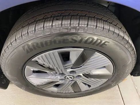 New 2025 Nissan Murano SL image 4