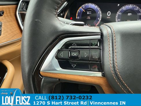 Used 2024 Jeep Grand Cherokee L Summit image 26