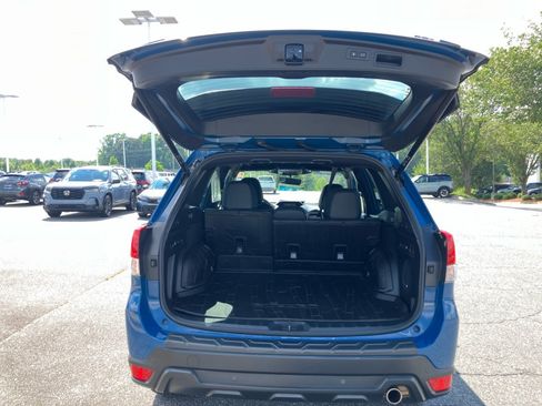 Used 2022 Subaru Forester Wilderness w/ Wilderness Package AWD/4WD image 19