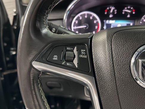 Used 2018 Buick Encore Preferred image 18