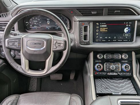 Used 2023 GMC Yukon Denali w/ Max Trailering Package AWD/4WD image 31