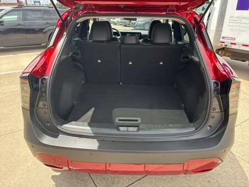 Used 2025 Nissan Kicks SR FWD image 8