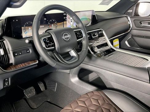 New 2026 Nissan Armada Platinum AWD/4WD image 9