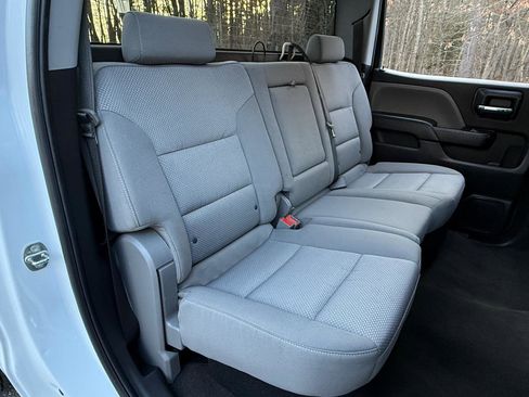 Used 2018 Chevrolet Silverado 1500 Custom w/ Custom Convenience Package image 26