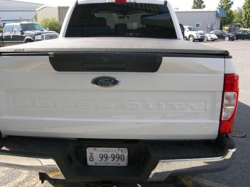 Used 2022 Ford F250 XL w/ STX Appearance Package image 6