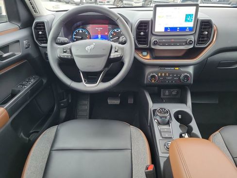 Certified 2024 Ford Bronco Sport Outer Banks w/ Tech Package image 12