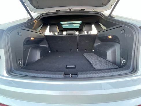 Used 2023 Volkswagen Atlas Cross Sport SEL image 21