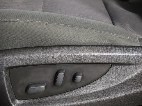 Used 2018 Chevrolet Tahoe 2WD image 17