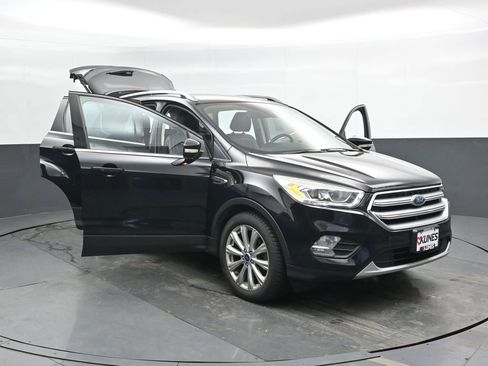 Used 2017 Ford Escape Titanium FWD image 47