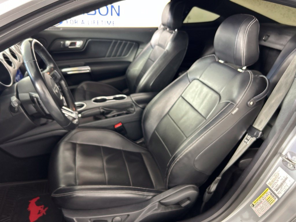 Used 2021 Ford Mustang Premium RWD image 10