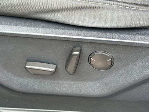 Used 2022 Ford F150 XLT w/ Equipment Group 302A High image 24