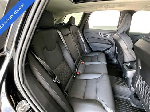 Used 2026 Volvo XC60 B5 Plus AWD/4WD image 35