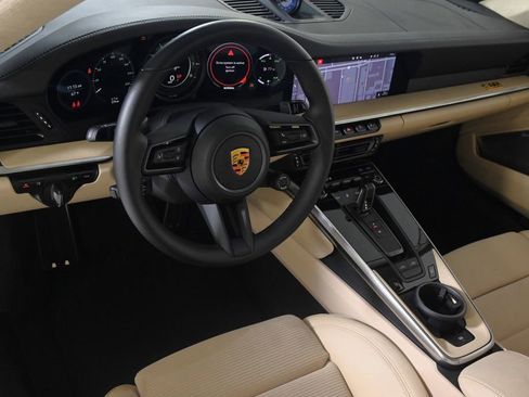 Certified 2021 Porsche 911 Targa 4S image 4