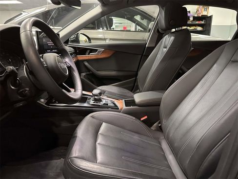 Used 2023 Audi A4 2.0T Premium w/ Convenience Package image 13