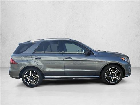 Used 2017 Mercedes-Benz GLE 43 AMG 4MATIC image 4
