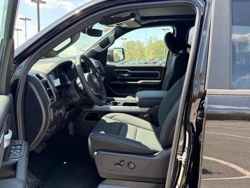 New 2026 RAM 1500 Big Horn AWD/4WD image 15