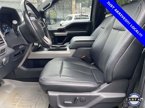 Used 2022 Ford F250 Lariat w/ Chrome Package image 14