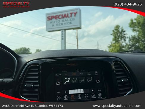 Used 2021 Jeep Compass Latitude AWD/4WD image 23
