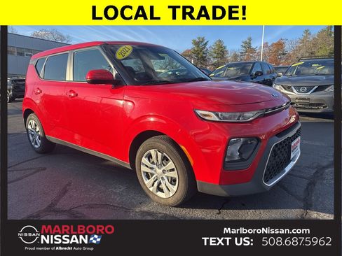 Used 2021 Kia Soul LX image 1
