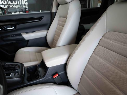 Used 2025 Honda CR-V EX-L image 10