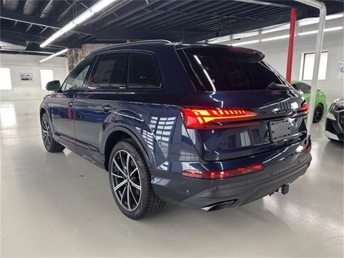 New 2025 Audi Q7 2.0T Premium Plus image 3