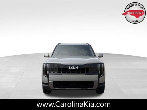 New 2027 Kia Telluride S image 2