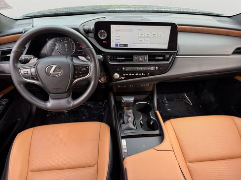 Used 2023 Lexus ES 350 w/ Premium Package FWD image 12