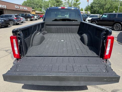 Used 2025 Ford F350 XLT AWD/4WD image 37