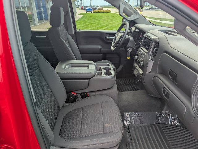 Used 2022 Chevrolet Silverado 1500 Custom AWD/4WD image 4