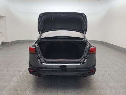 Used 2020 Nissan Altima 2.5 SV FWD image 29
