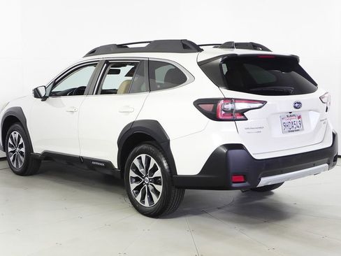 Certified 2023 Subaru Outback Limited XT image 9