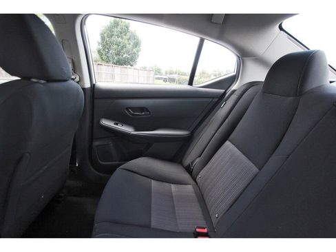 Used 2025 Nissan Sentra SV w/ All-Weather Package FWD image 12