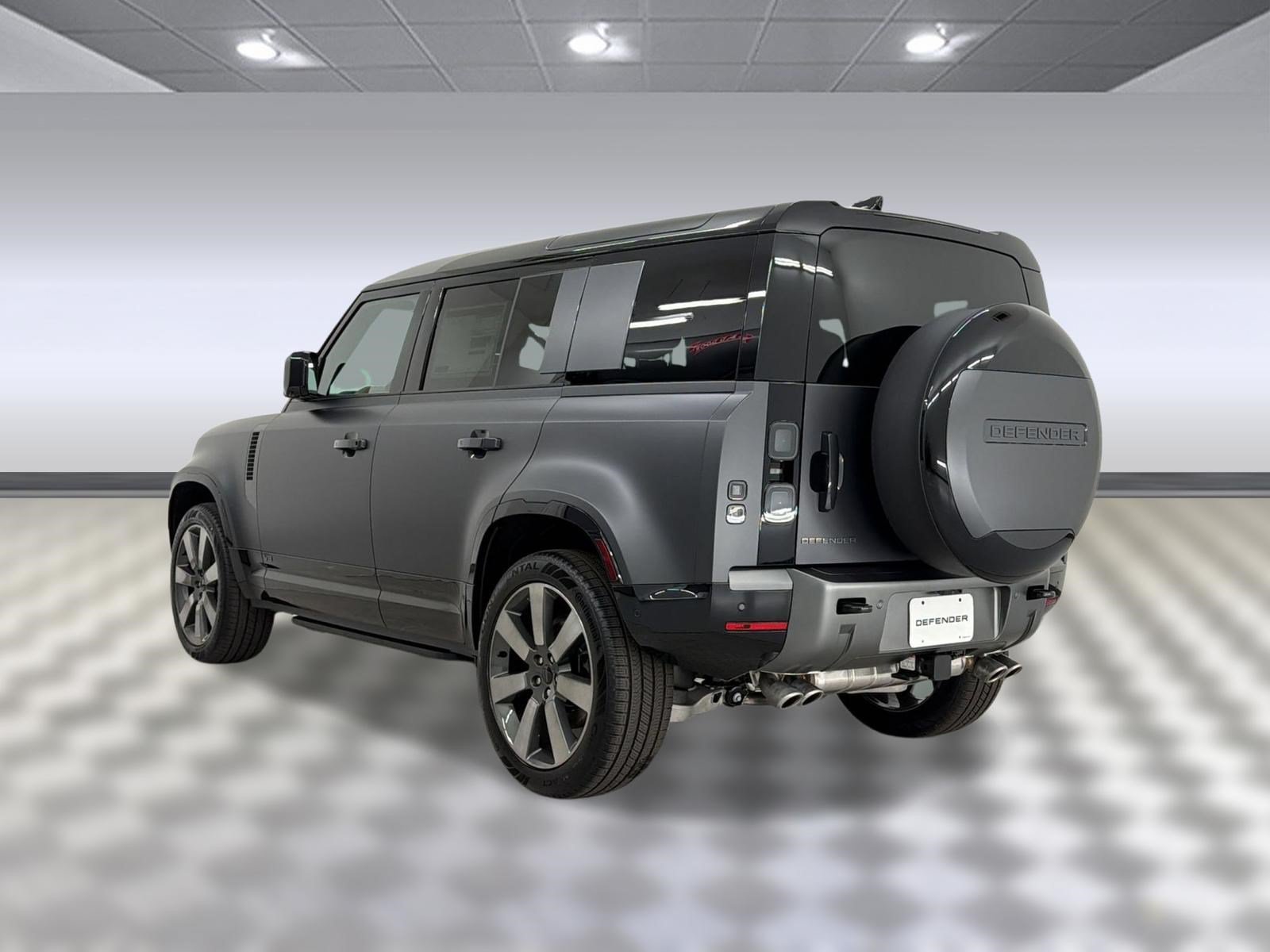 New 2026 Land Rover Defender 110 V8 AWD/4WD image 3
