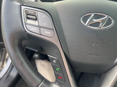 Used 2015 Hyundai Santa Fe Limited image 20