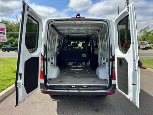 Used 2019 Mercedes-Benz Sprinter 144 image 7