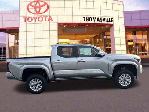 New 2026 Toyota Tacoma SR5 image 4