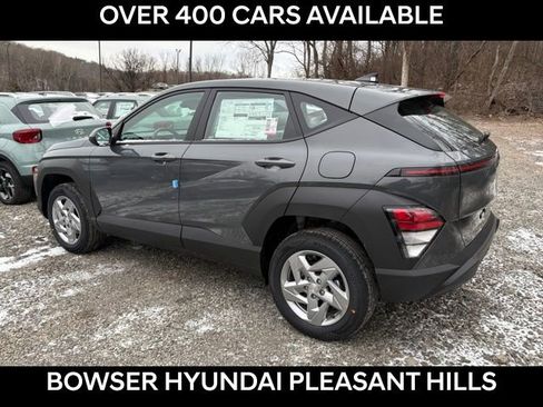 New 2026 Hyundai Kona SE image 3