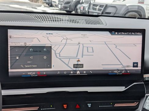 Used 2024 BMW 530i xDrive 530i xDrive w/ Convenience Package image 20