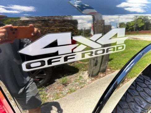 Used 2019 RAM 2500 Laramie AWD/4WD image 7
