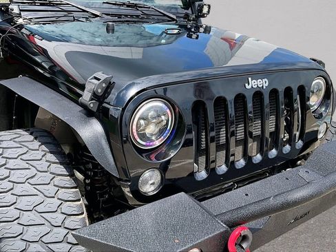 Used 2016 Jeep Wrangler Sport w/ Quick Order Package 24S AWD/4WD image 30