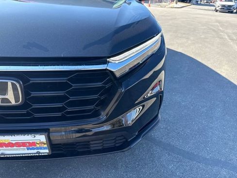 Certified 2025 Honda CR-V LX image 40