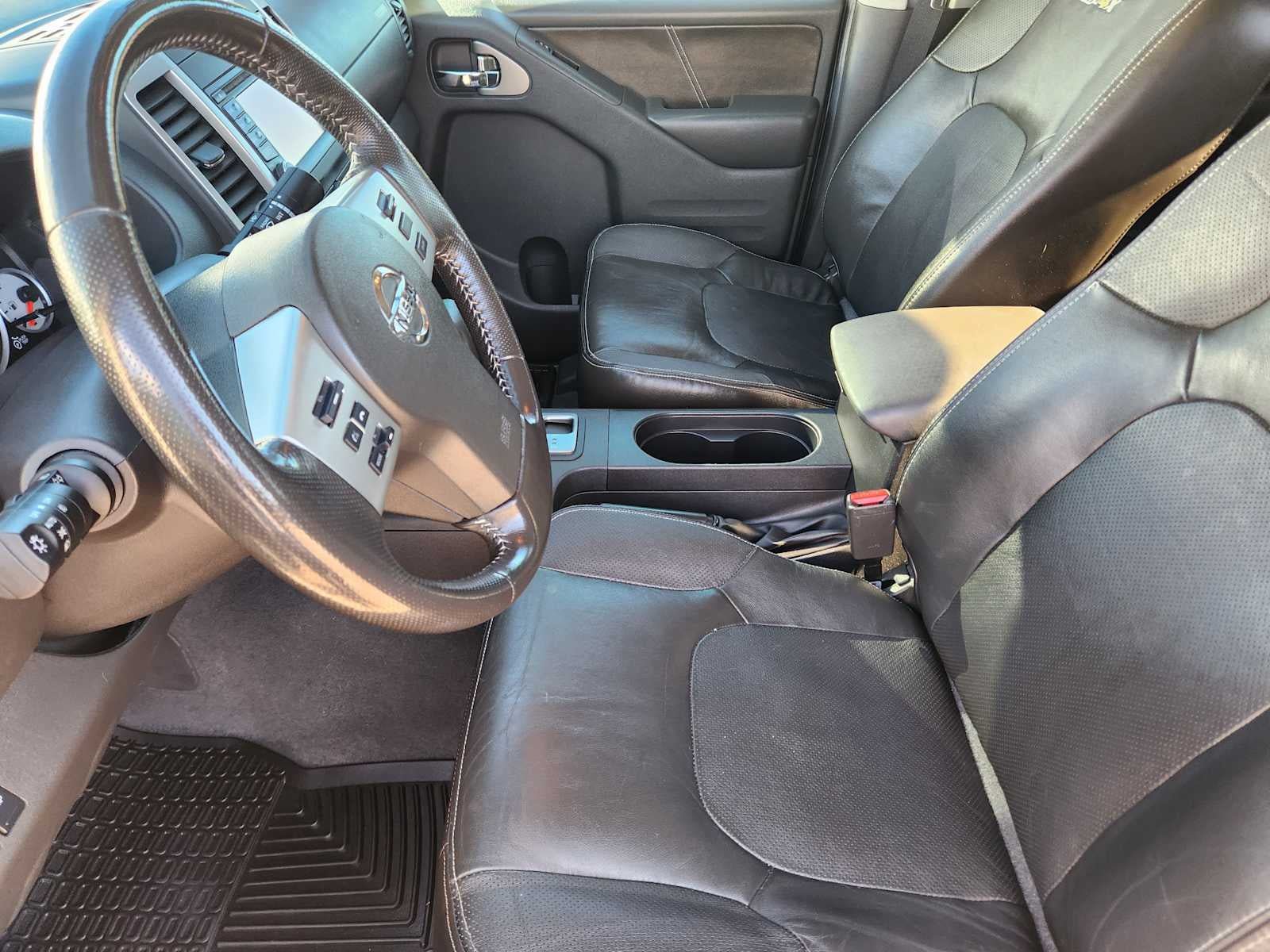 Used 2019 Nissan Frontier PRO-4X w/ Pro-4x Luxury Package AWD/4WD image 7